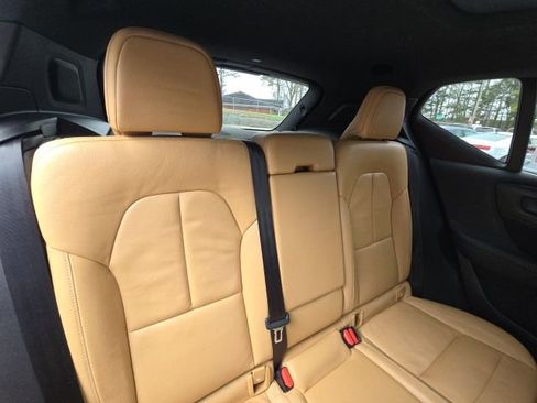 Used 2019 Volvo XC40 T5 Inscription image 15