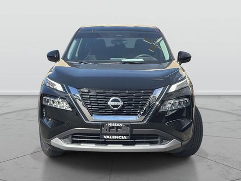 Certified 2023 Nissan Rogue SV image 2