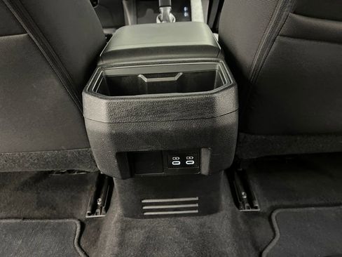 Used 2024 Toyota Tacoma TRD Off-Road AWD/4WD image 21