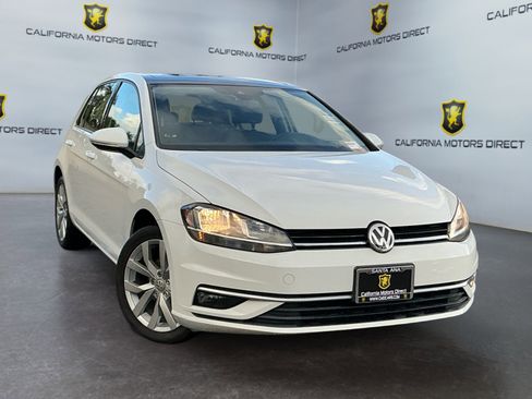 Used 2019 Volkswagen Golf SE w/ Driver Assistance Package image 3
