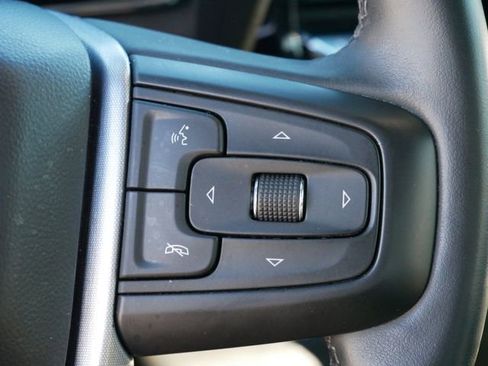 Used 2024 GMC Sierra 1500 SLT image 19