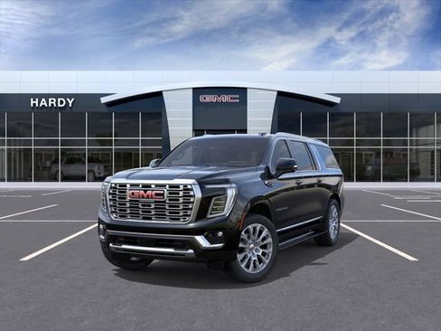 New 2026 GMC Yukon XL Denali w/ Sun & Power Step Package AWD/4WD image 8