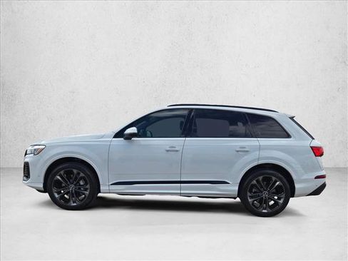 Used 2025 Audi Q7 3.0T Premium Plus w/ Premium Plus Package AWD/4WD image 9