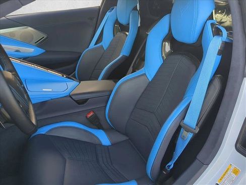 Used 2023 Chevrolet Corvette Stingray Premium Cpe w/ Z51 Performance Package RWD image 16