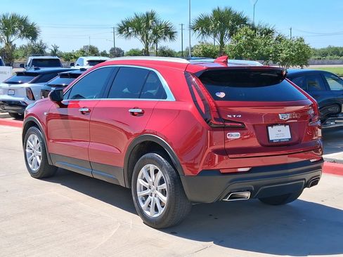 Used 2023 Cadillac XT4 Luxury w/ Driver Awareness Package FWD image 4