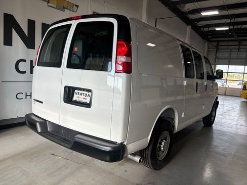 New 2025 Chevrolet Express 2500 w/ Driver Convenience Package RWD image 8