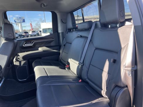 Used 2023 GMC Sierra 1500 SLT w/ SLT Premium Package image 22