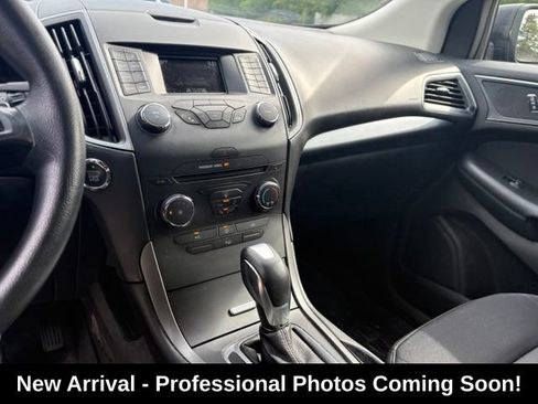 Used 2018 Ford Edge SE AWD/4WD image 15