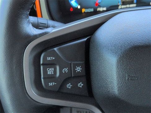 Certified 2025 Ford Bronco Badlands image 24