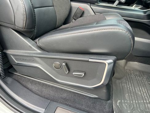 Used 2023 Ford F150 Raptor image 25