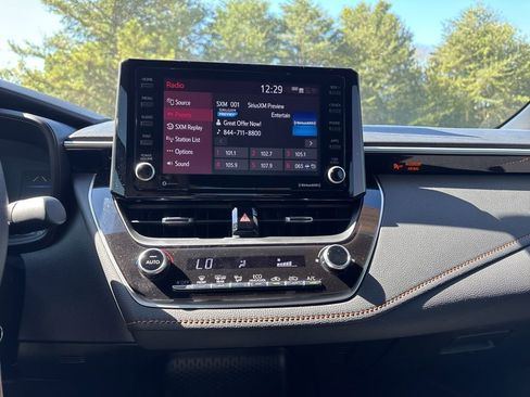 Used 2022 Toyota Corolla SE image 20