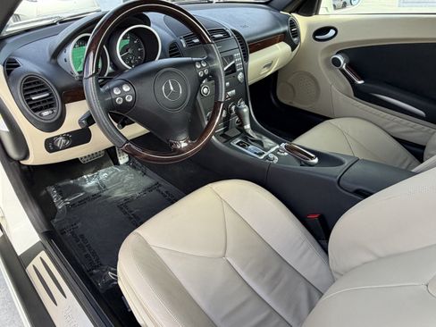 Used 2008 Mercedes-Benz SLK 280 image 24