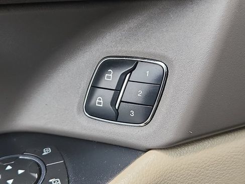 Certified 2018 Ford Expedition Limited AWD/4WD image 19