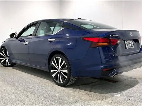 Used 2019 Nissan Altima 2.5 Platinum image 4