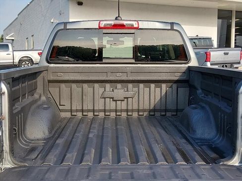 Used 2019 Chevrolet Colorado Z71 RWD image 16