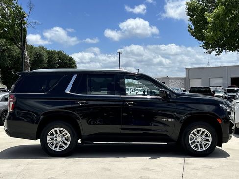 Used 2024 Chevrolet Tahoe LT AWD/4WD image 3