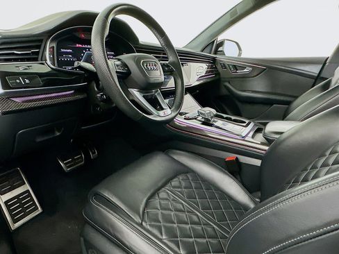 Used 2023 Audi SQ8 Premium Plus w/ SQ8 Luxury Package image 7