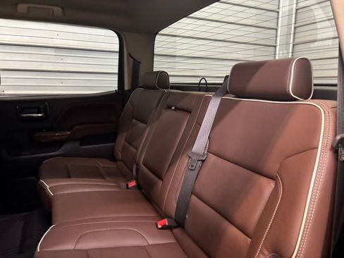 Used 2019 Chevrolet Silverado 2500 High Country w/ Duramax Plus Package AWD/4WD image 23