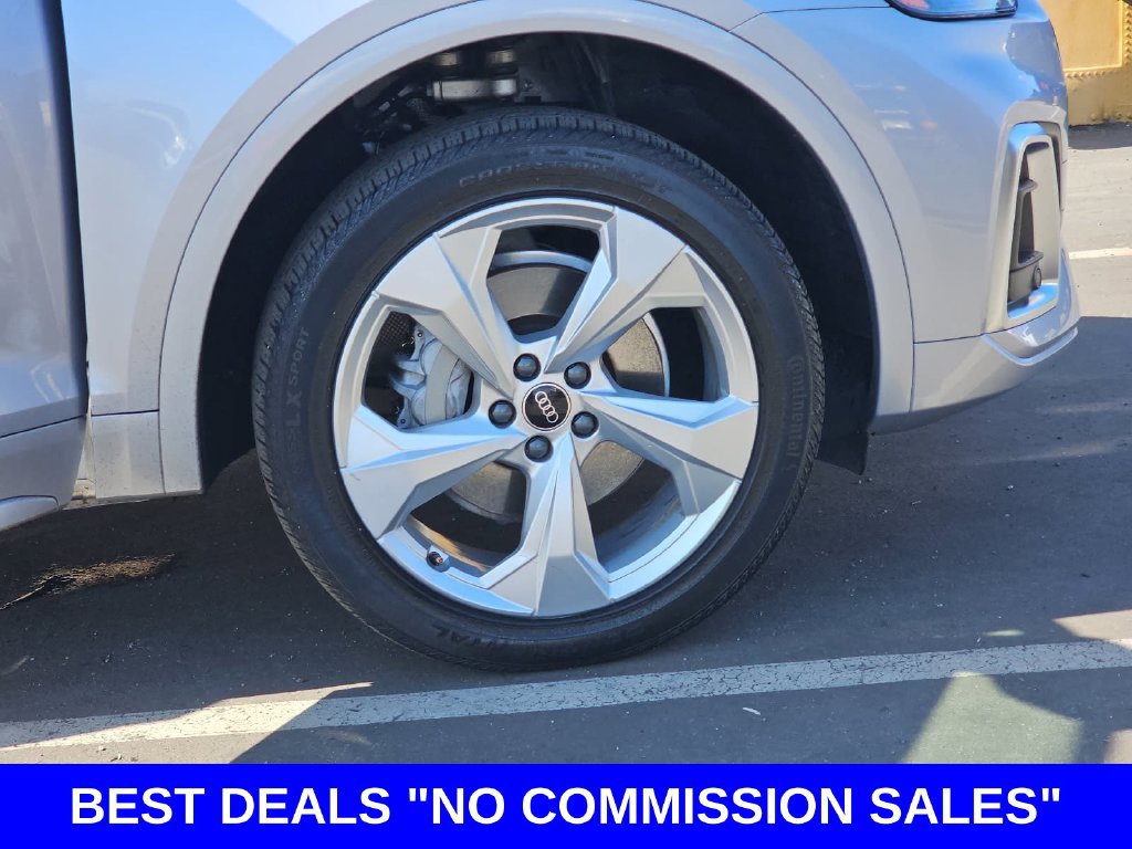 Used 2023 Audi Q5 2.0T Premium Plus w/ Premium Plus Package AWD/4WD image 40