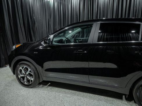 Used 2022 Kia Sportage LX AWD/4WD image 5