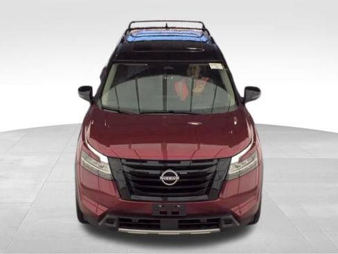 Used 2023 Nissan Pathfinder Platinum AWD/4WD image 4