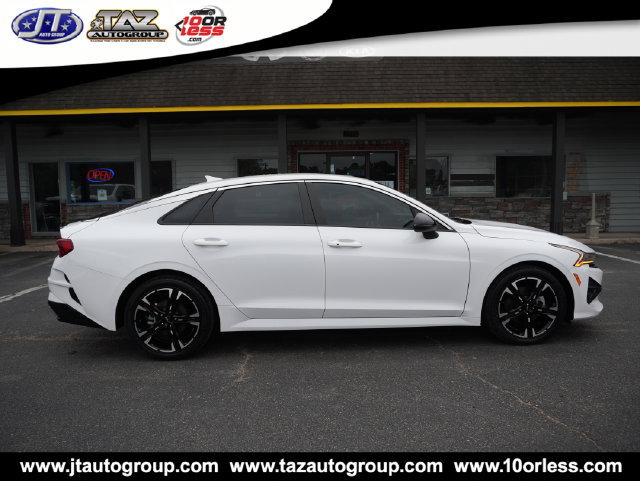 Used 2024 Kia K5 GT-Line w/ GT-Line Premium Package FWD image 12
