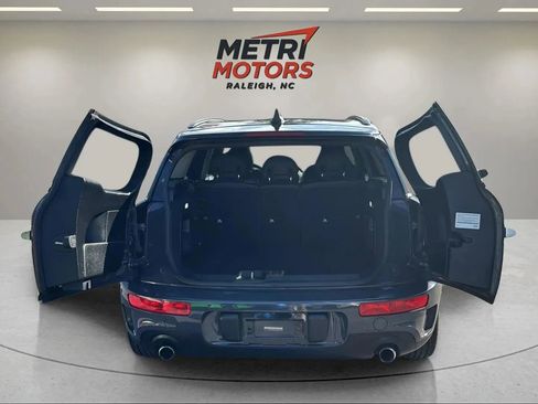 Used 2018 MINI Cooper Clubman S image 16