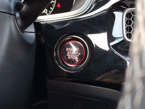 Certified 2022 Honda Civic EX image 23