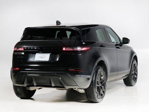 Used 2025 Land Rover Range Rover Evoque S image 2