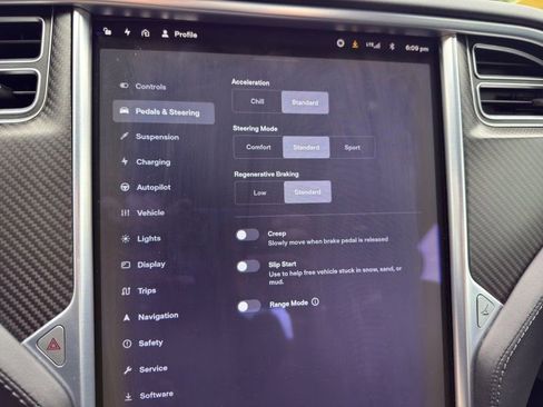 Used 2017 Tesla Model S 100D image 25