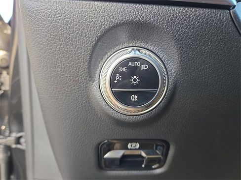 New 2026 Mercedes-Benz C 300 4MATIC Sedan image 18