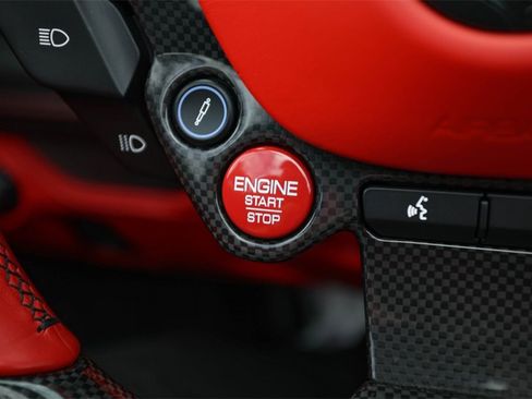 Certified 2022 Ferrari F8 Tributo image 29