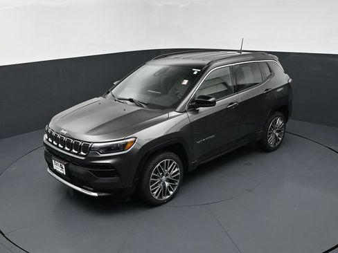 Used 2023 Jeep Compass Limited w/ Elite Group AWD/4WD image 14