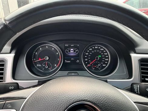 Used 2019 Volkswagen Atlas SE FWD image 19