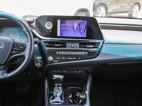 Used 2023 Lexus ES 350 w/ Premium Package FWD image 13