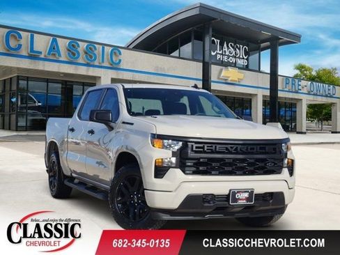 Used 2026 Chevrolet Silverado 1500 Custom w/ Turbomax Blackout Package image 1
