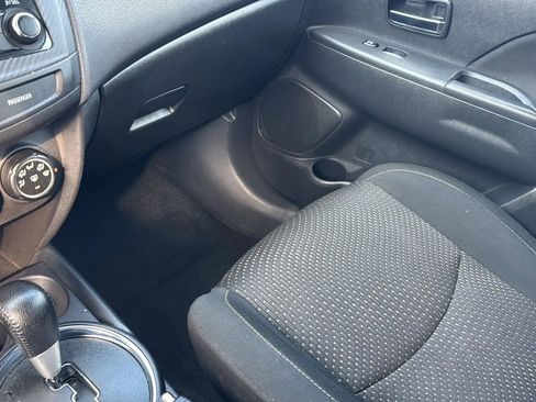 Used 2016 Mitsubishi Outlander Sport ES FWD image 12