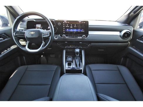 Used 2024 Chevrolet Colorado LT w/ LT Convenience Package III RWD image 10