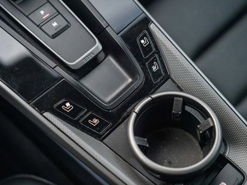 Used 2022 Porsche 911 Carrera S image 20