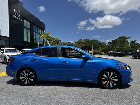 Used 2022 Nissan Sentra SV w/ SV Premium Package FWD image 23
