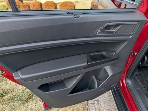 Used 2019 Volkswagen Atlas SE image 13