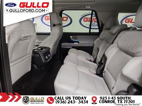 Used 2025 Ford Expedition Max Platinum image 14