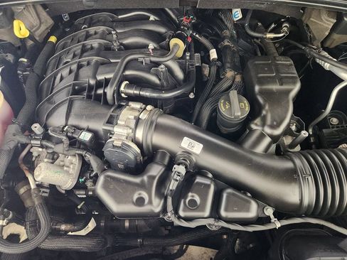 Used 2023 Jeep Grand Cherokee Altitude AWD/4WD image 33