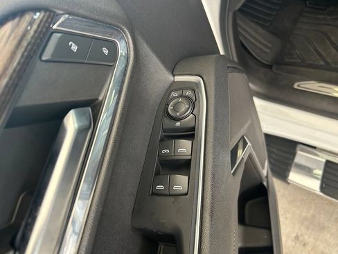 Used 2023 Chevrolet Silverado 1500 LT RWD image 39