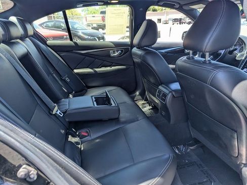 Used 2022 INFINITI Q50 Sensory image 31