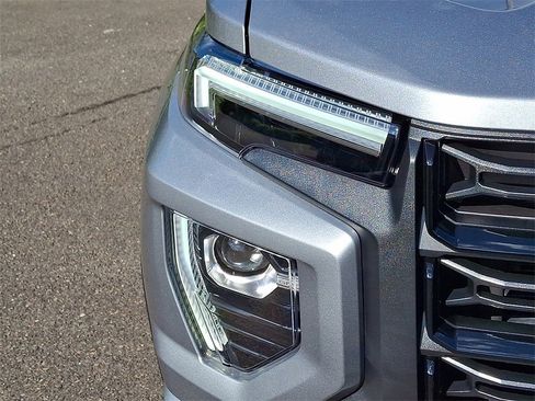 New 2026 GMC Canyon Elevation w/ Convenience Package image 6