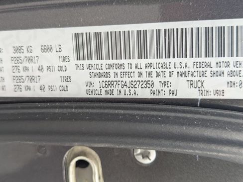 Used 2018 RAM 1500 Express AWD/4WD image 34