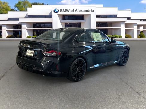 Used 2026 BMW 230i xDrive Coupe w/ Premium Package AWD/4WD image 7