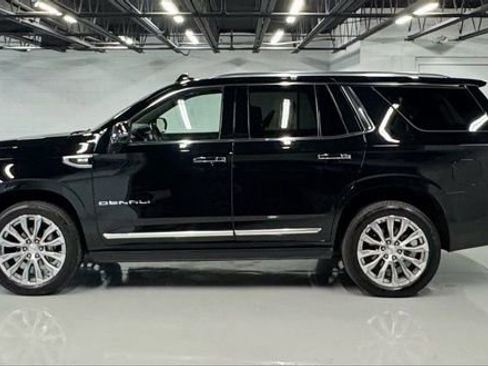 Used 2024 GMC Yukon Denali w/ Denali Reserve Package image 2
