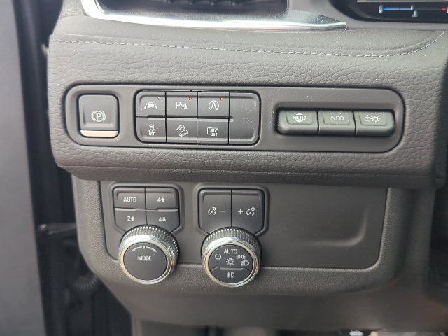 Used 2024 GMC Yukon Denali AWD/4WD image 21